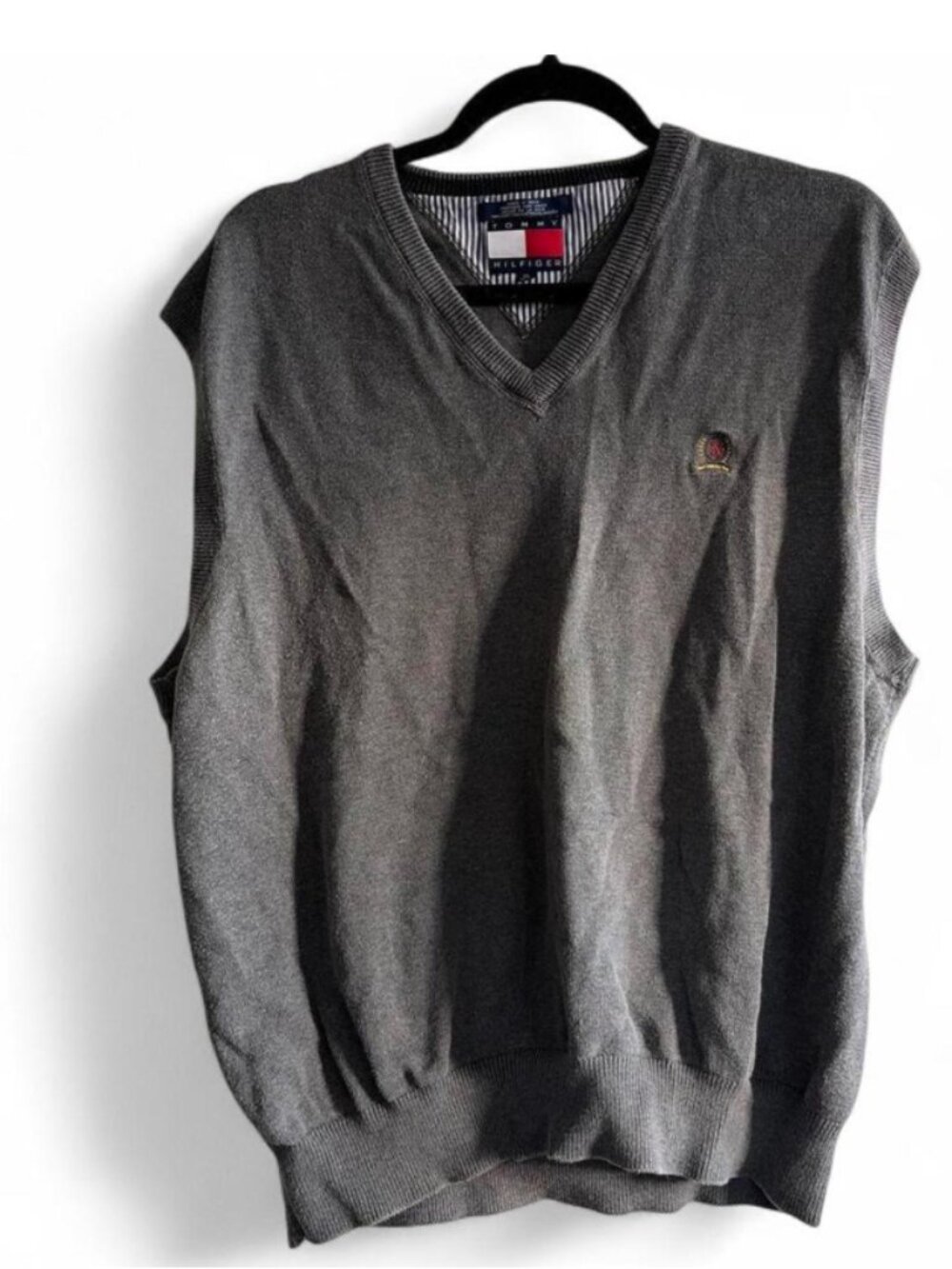 Vintage Tommy Hilfiger Sweater Vest Grey V-Neck Golf Flag Logo Men's